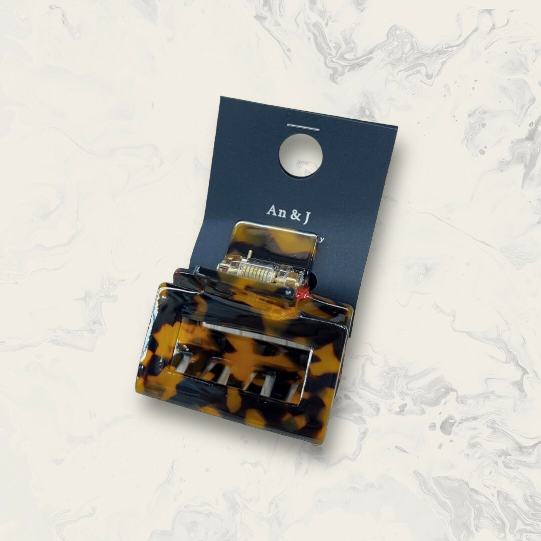 韓國直送髮飾 玳瑁紋方框小鯊魚夾