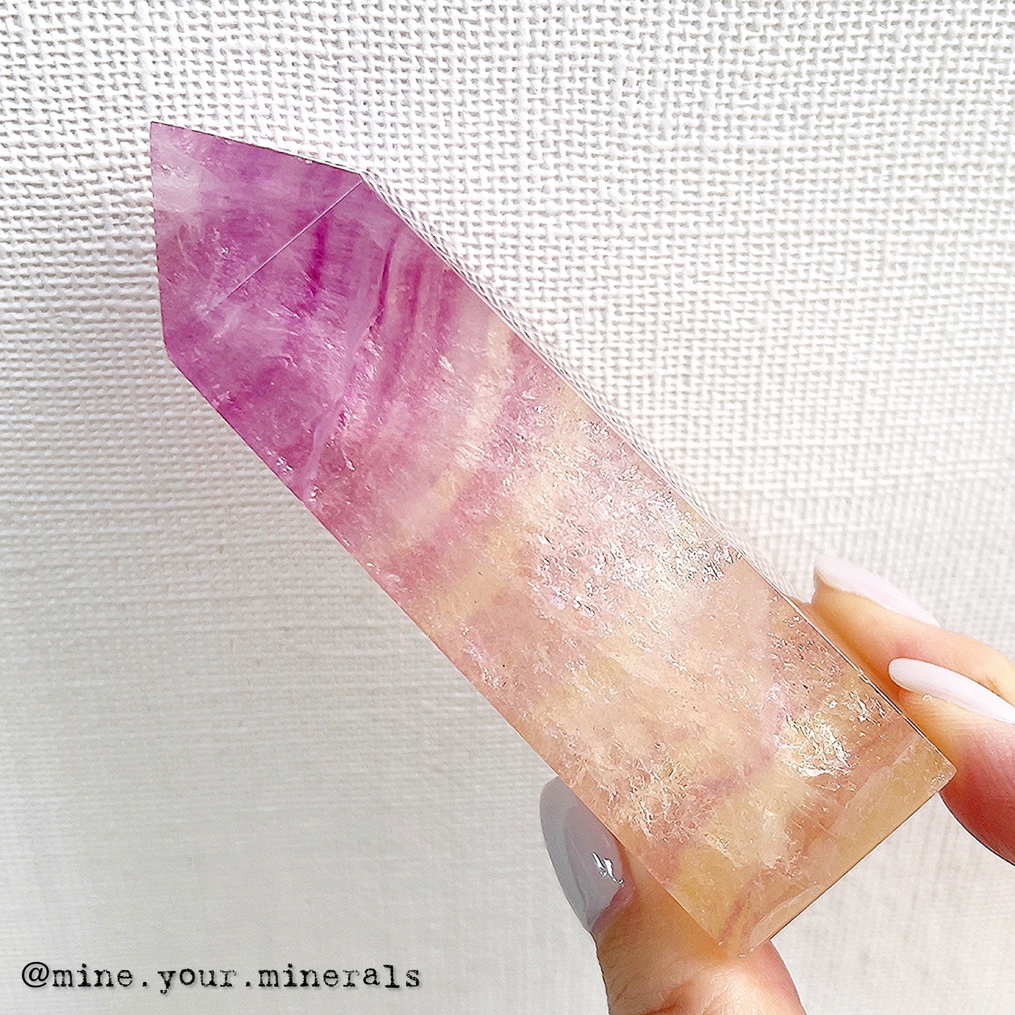 粉螢石柱