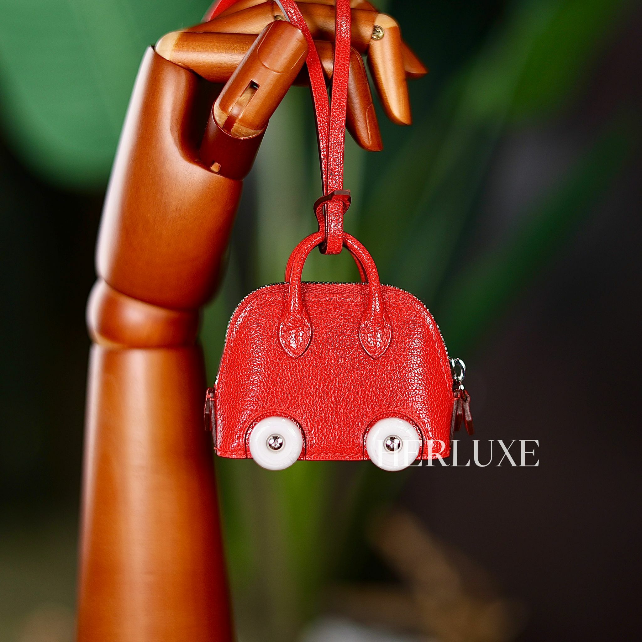 Bolide on Wheels S3 rouge de coeur/ 01 blanc chevre