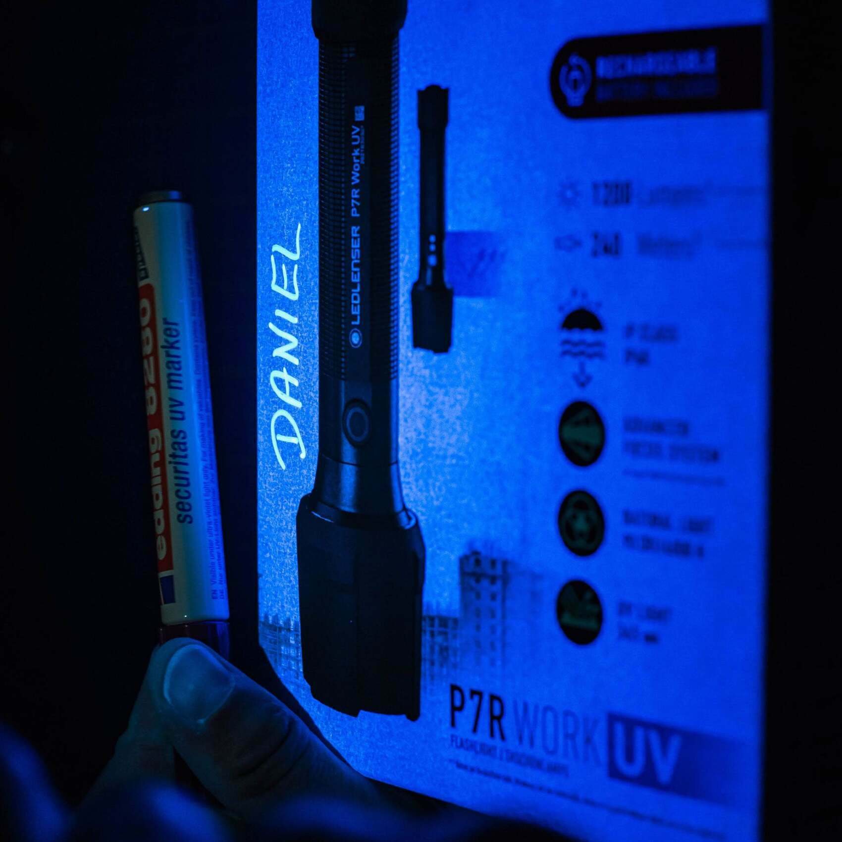 LEDLENSER P7R WORK UV 變焦+紫外光充電電筒