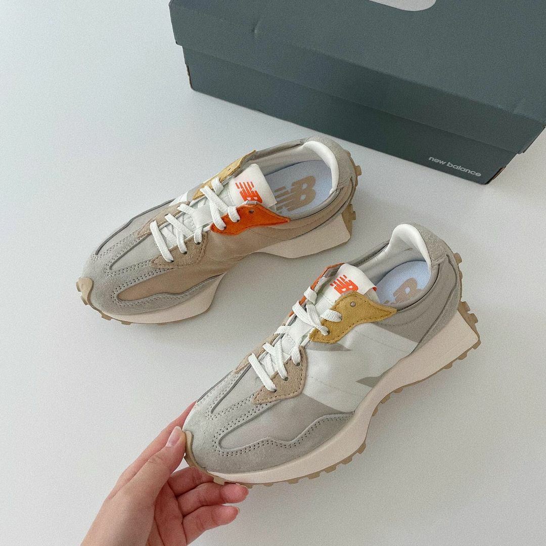 New Balance 327 燕麥奶茶 奶茶色 白色 大N 復古 休閒鞋 WS327MS