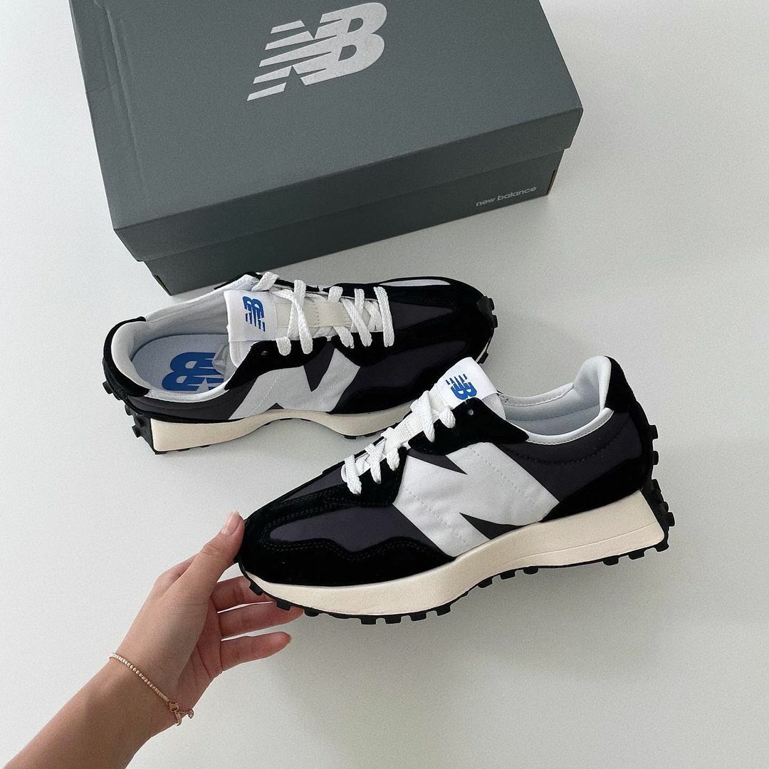 New Balance 327 黑白藍 黑色 白色 復古鞋 MS327LB1