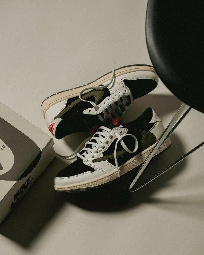 【預購】Nike  AIR JORDAN 1 LOW OG TRAVIS SCOTT OLIVE 橄欖綠 倒鉤 DZ4137106