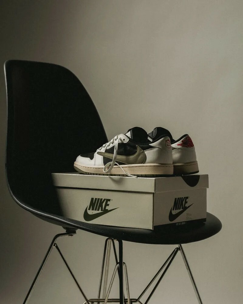 【預購】Nike  AIR JORDAN 1 LOW OG TRAVIS SCOTT OLIVE 橄欖綠 倒鉤 DZ4137106