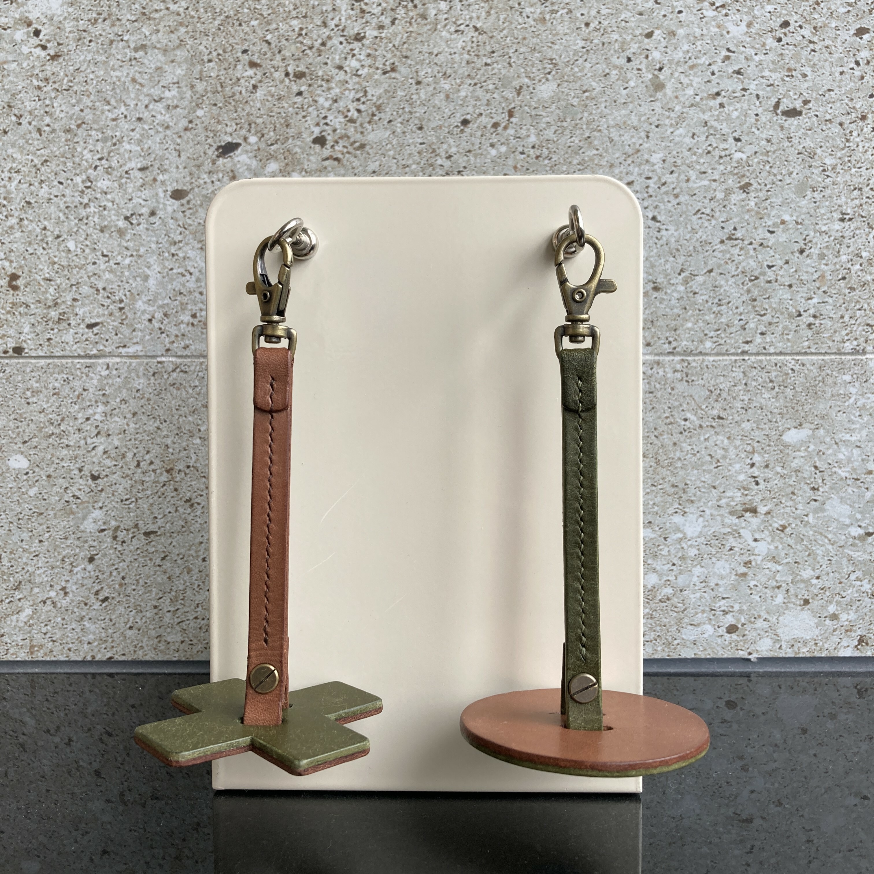 [線製集] Carry-on 攜帶式旋轉線軸 (一組兩款)