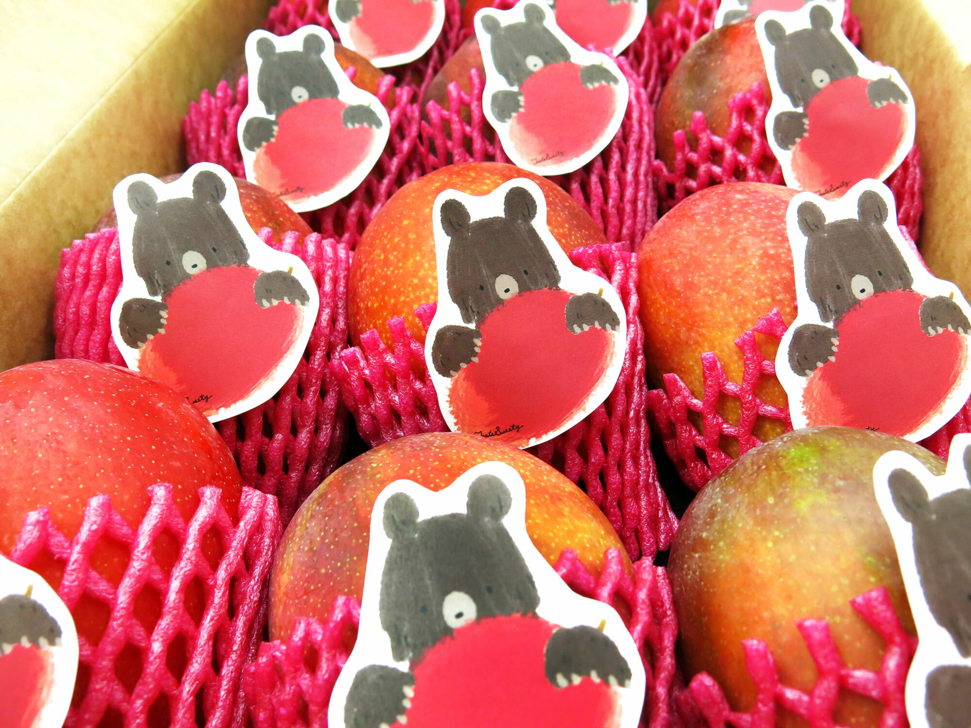 格紋芒果熊枋山愛文芒果禮盒特級12粒10台斤裝(12-15台兩/粒)