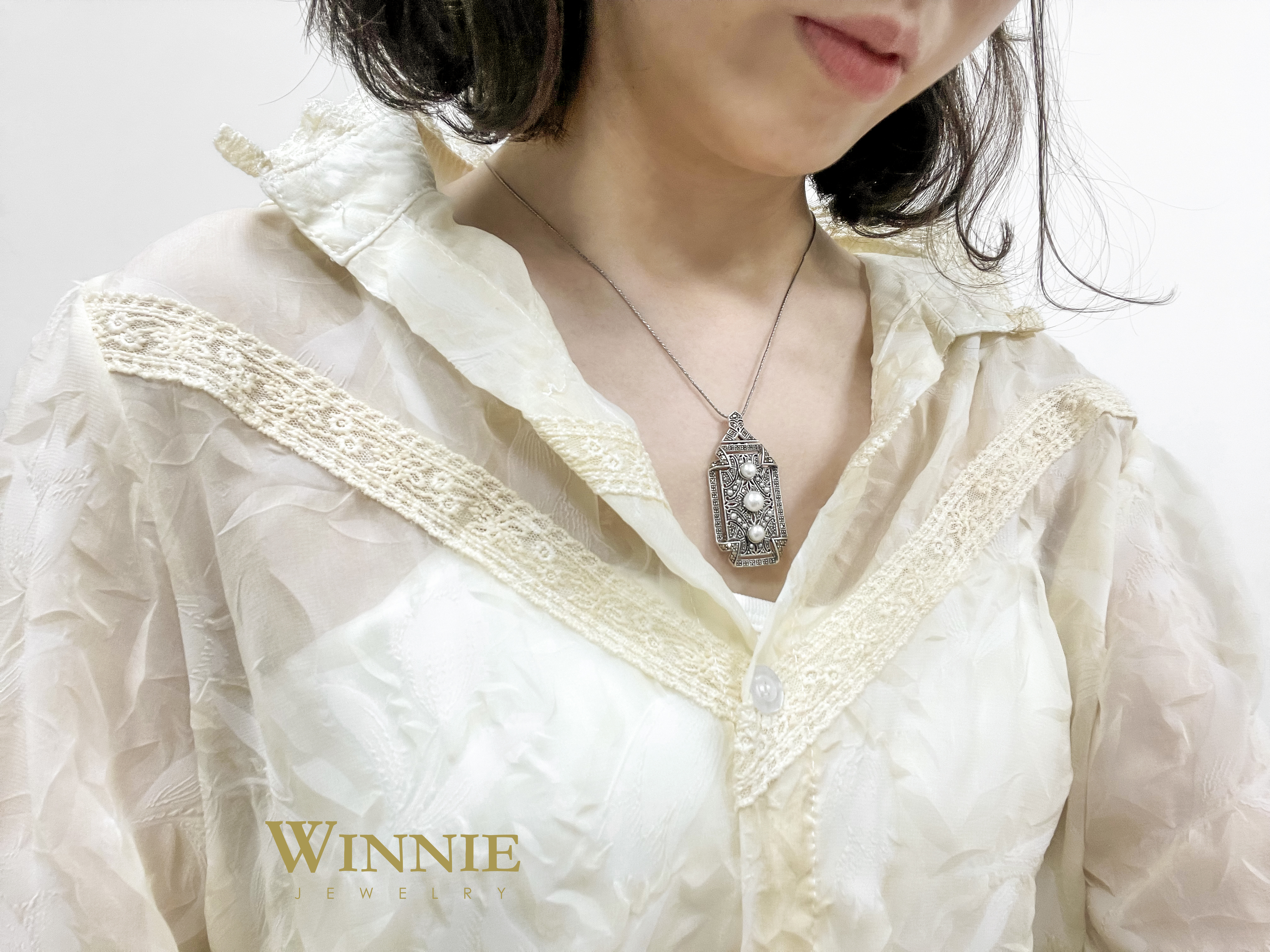 宮廷式珍珠胸墜