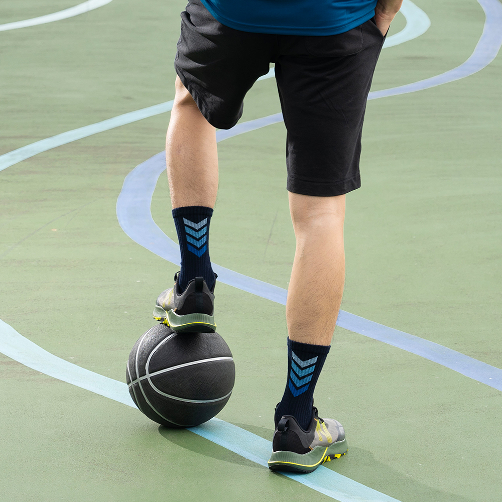 《箭步》氣流運動襪-電掣青-長筒-L〈除臭/厚底〉