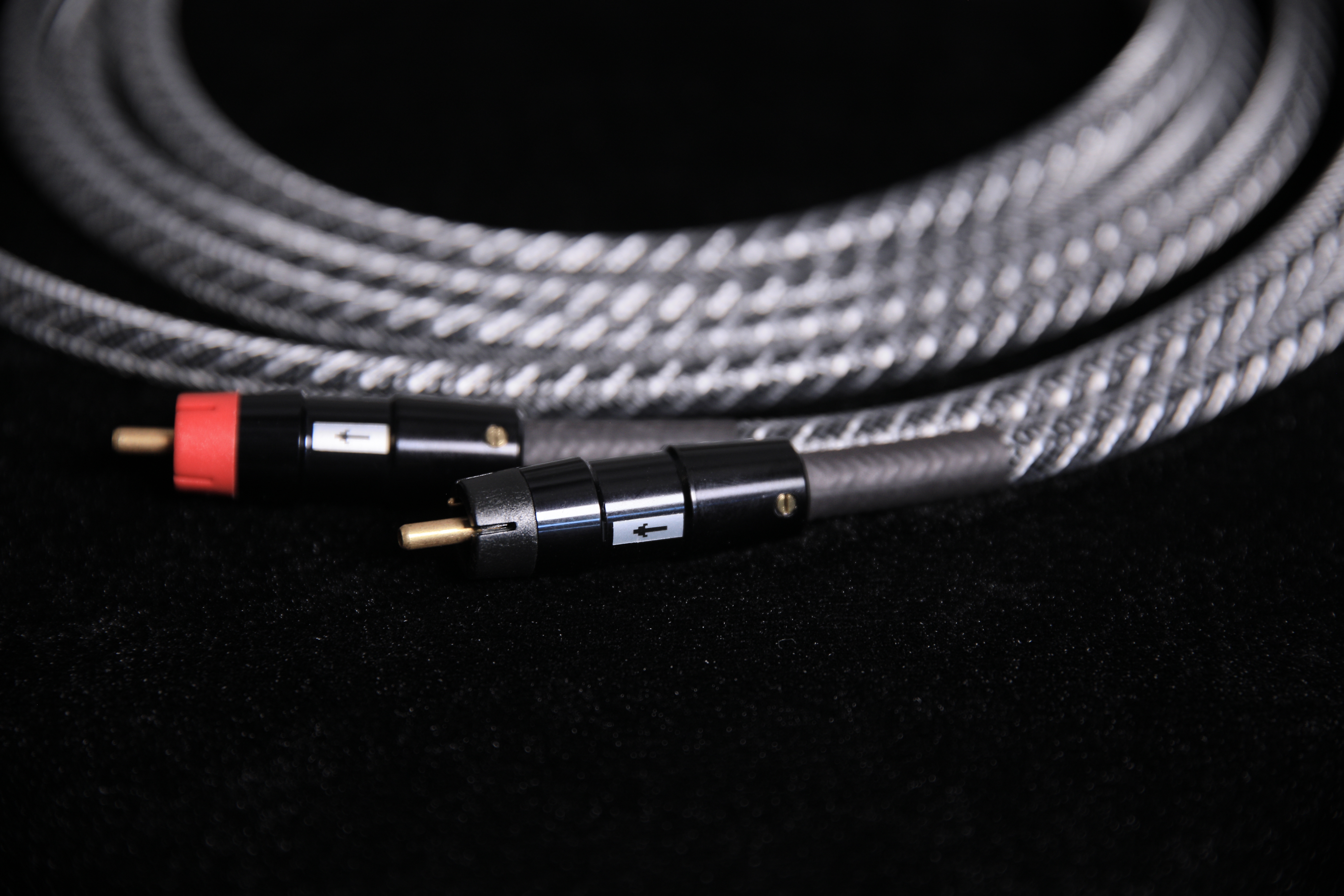 Simon Made]Neotech NEVD-2001四層屏蔽純銀RCA