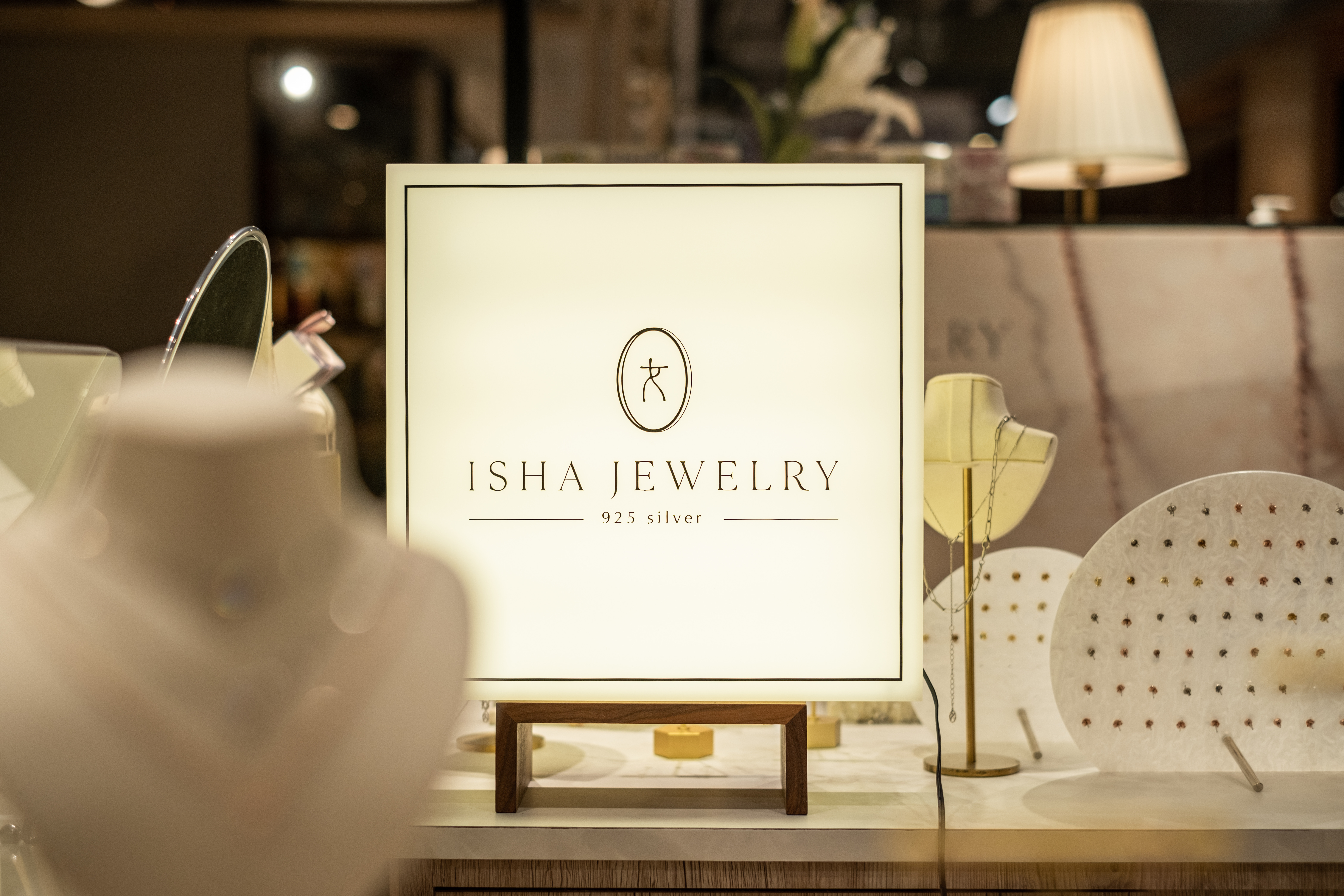 isha南西櫃位更新，在思設計，中山區飾品店