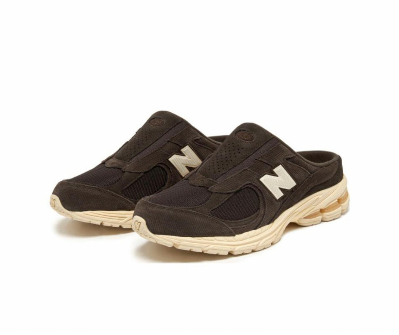 代購 New Balance 2002RM 半拖 輕便 拖鞋 運動休閒鞋 咖啡色 MAY-