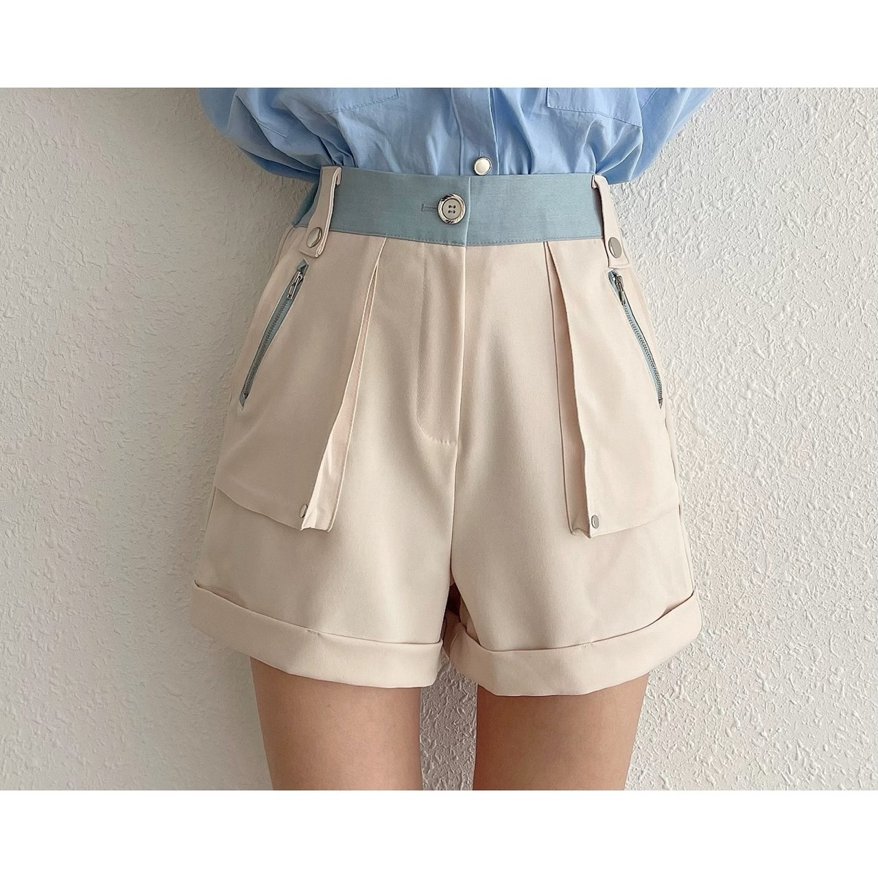 🔥05.24直播新品］💥實體質感有夠好］🇰🇷正韓高腰後鬆緊腰超美質感撞色顯瘦西裝短褲（米杏/兩色）
