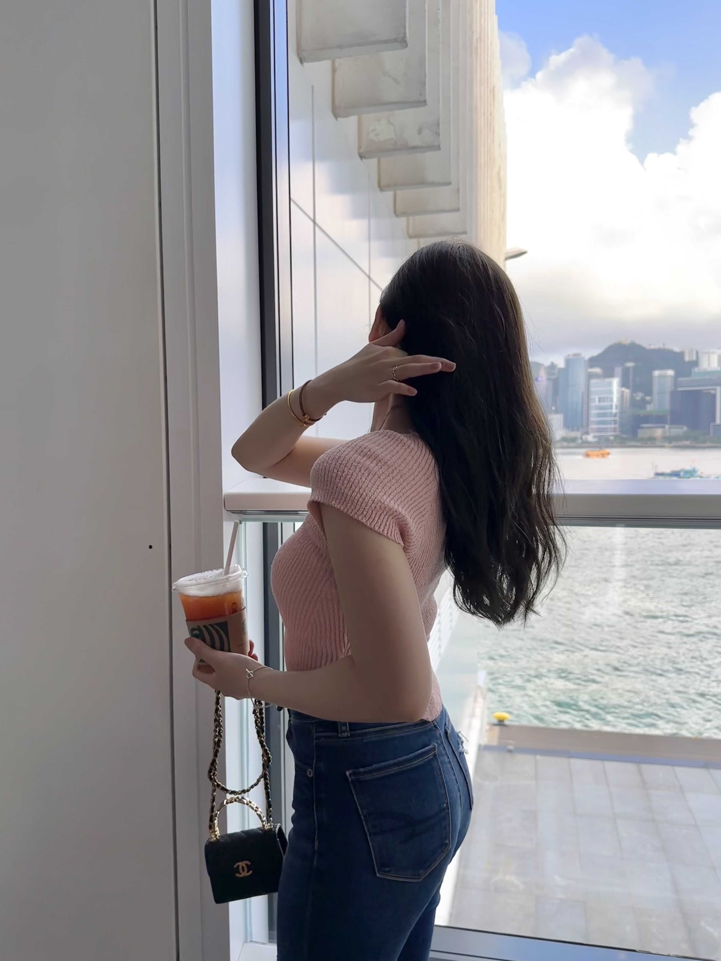 V-neck Shaped Top (highly recommended!)