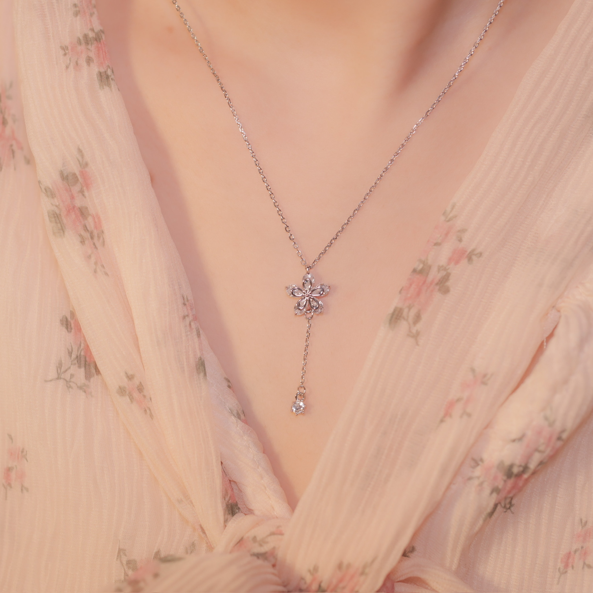 | 925 Silver・White Gold・Rose Gold | Sakura Pouring Necklace（Silver / Rose Gold） | NE0657 |