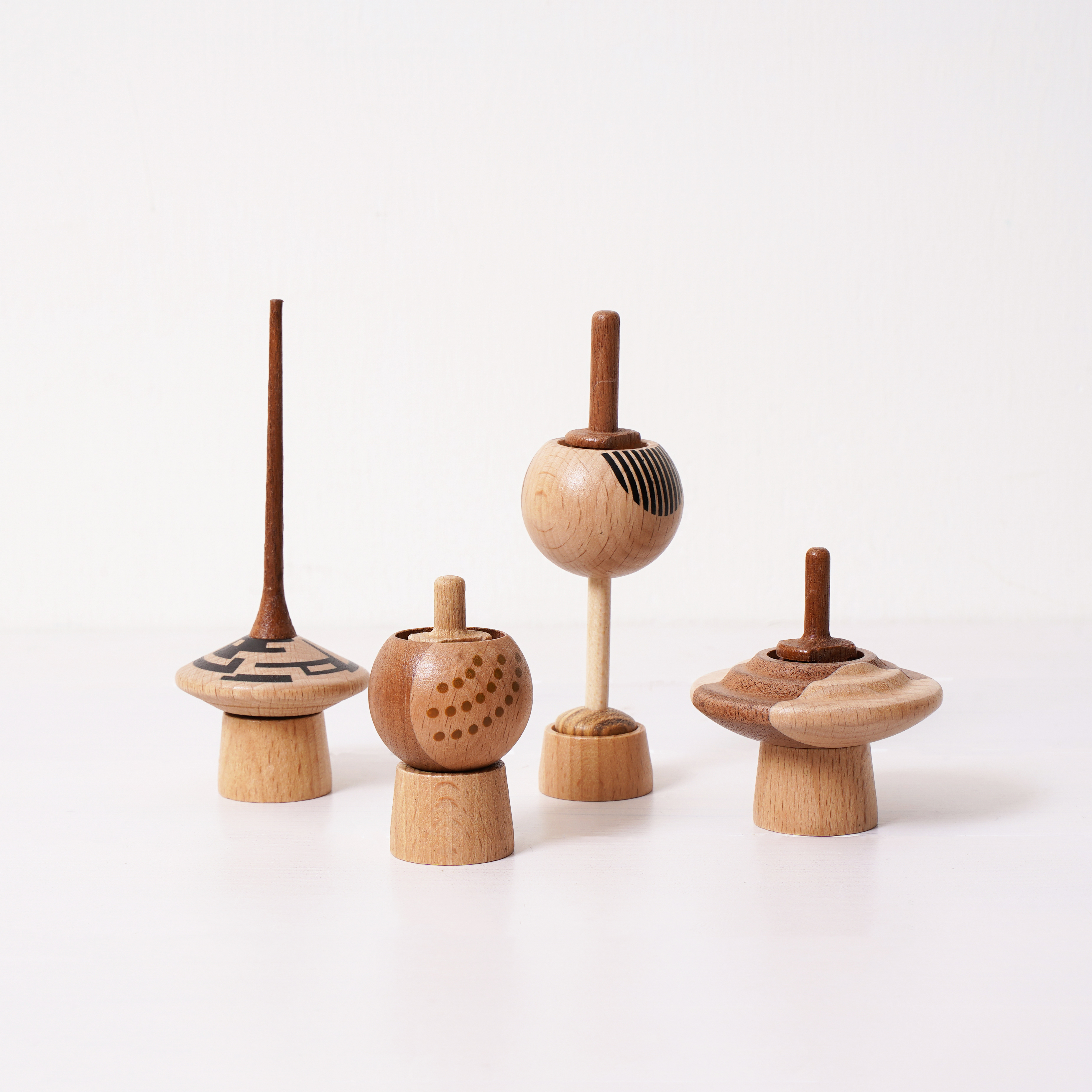 倒立/高腳/抗引力/彈簧】極速陀螺木陀螺木製玩具｜Wooderful life