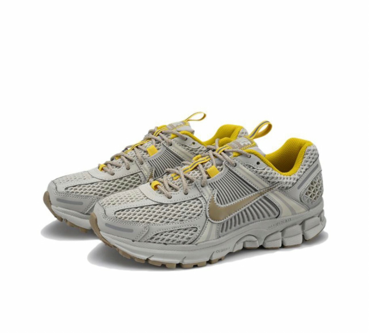 代購 Nike Zoom Vomero 5 減震戶外 跑步鞋 休閒鞋 女款 灰 MAY-