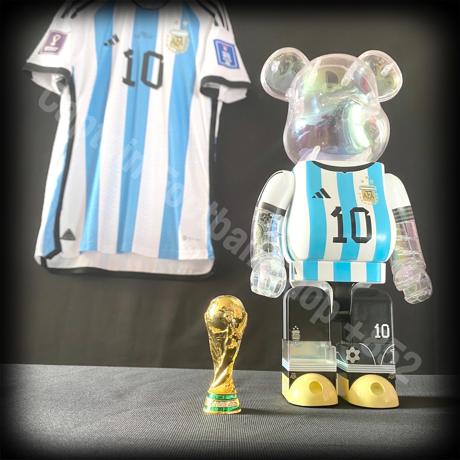 Limited Argentina 2022 MESSI World Cup Champions Bearbrick 400% Figure