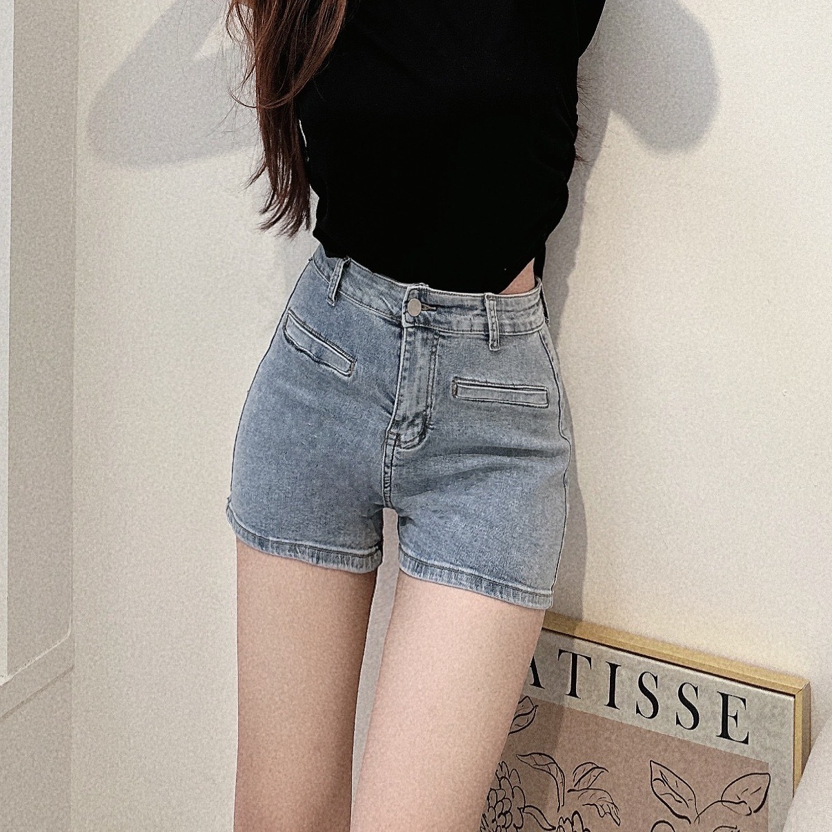 假口袋包臀牛仔短褲/二色