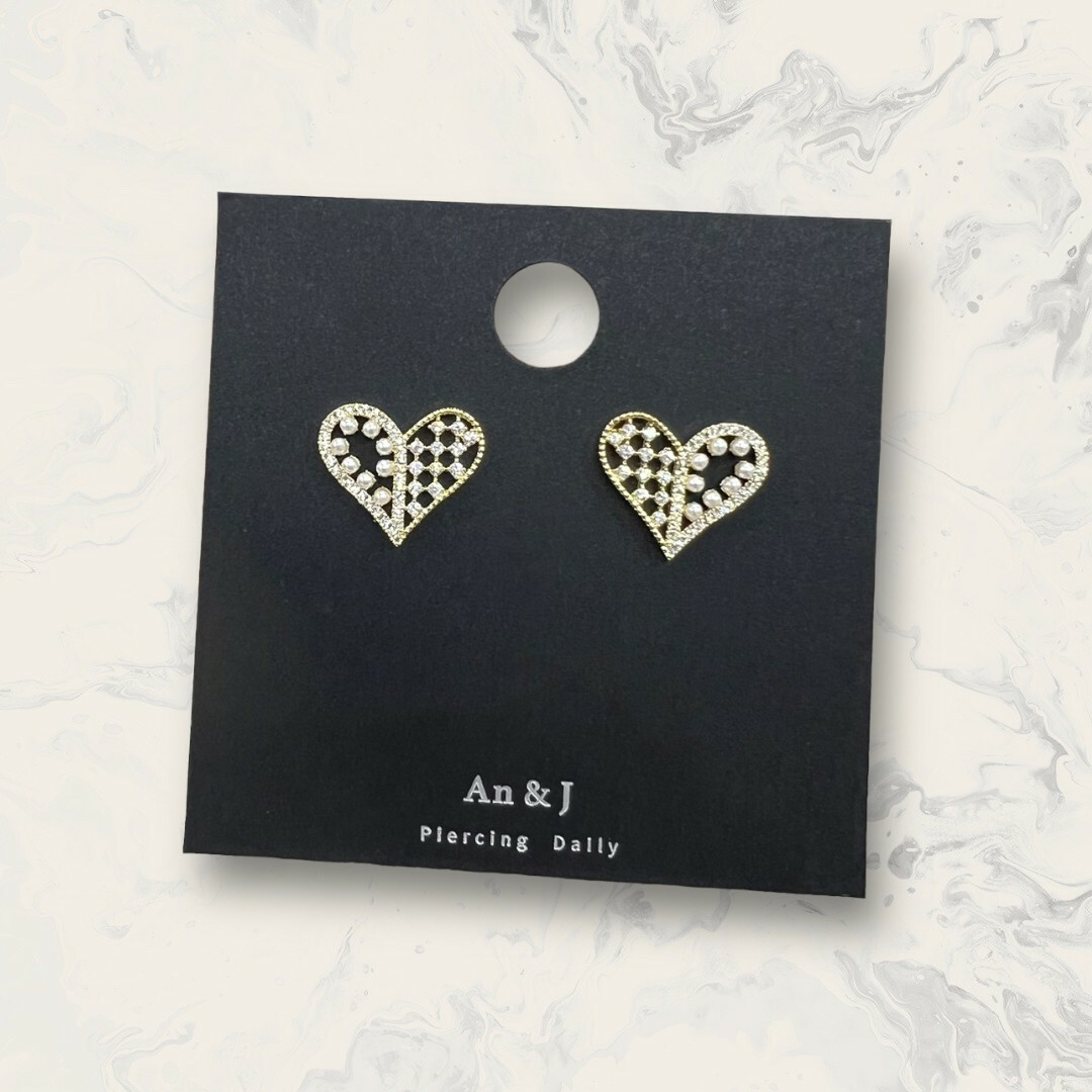 韓國直送-銀針 半線鋯辦金框愛心中珍珠+碎鋯