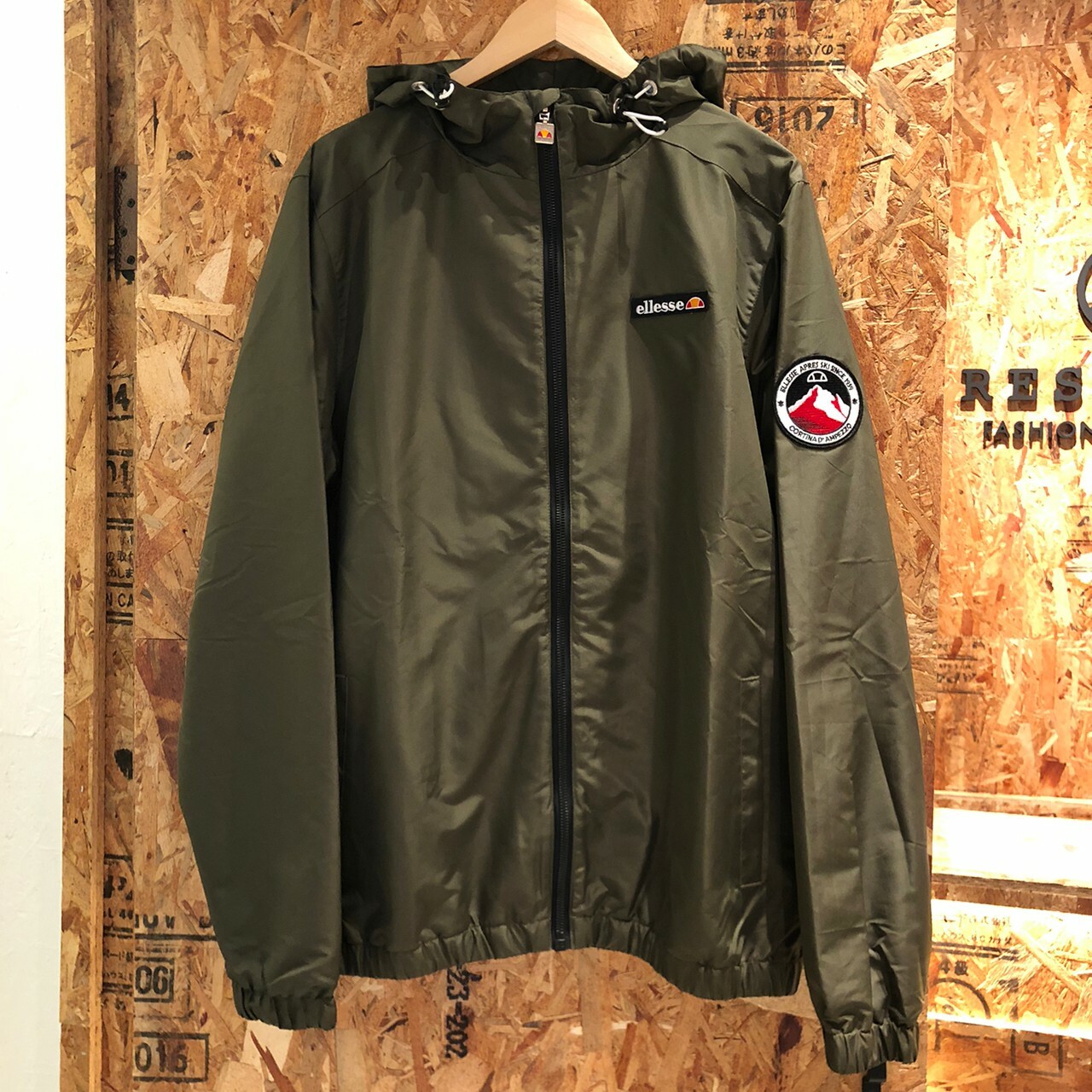 Ellesse 抽繩連帽風衣外套 防風外套 SHC04987