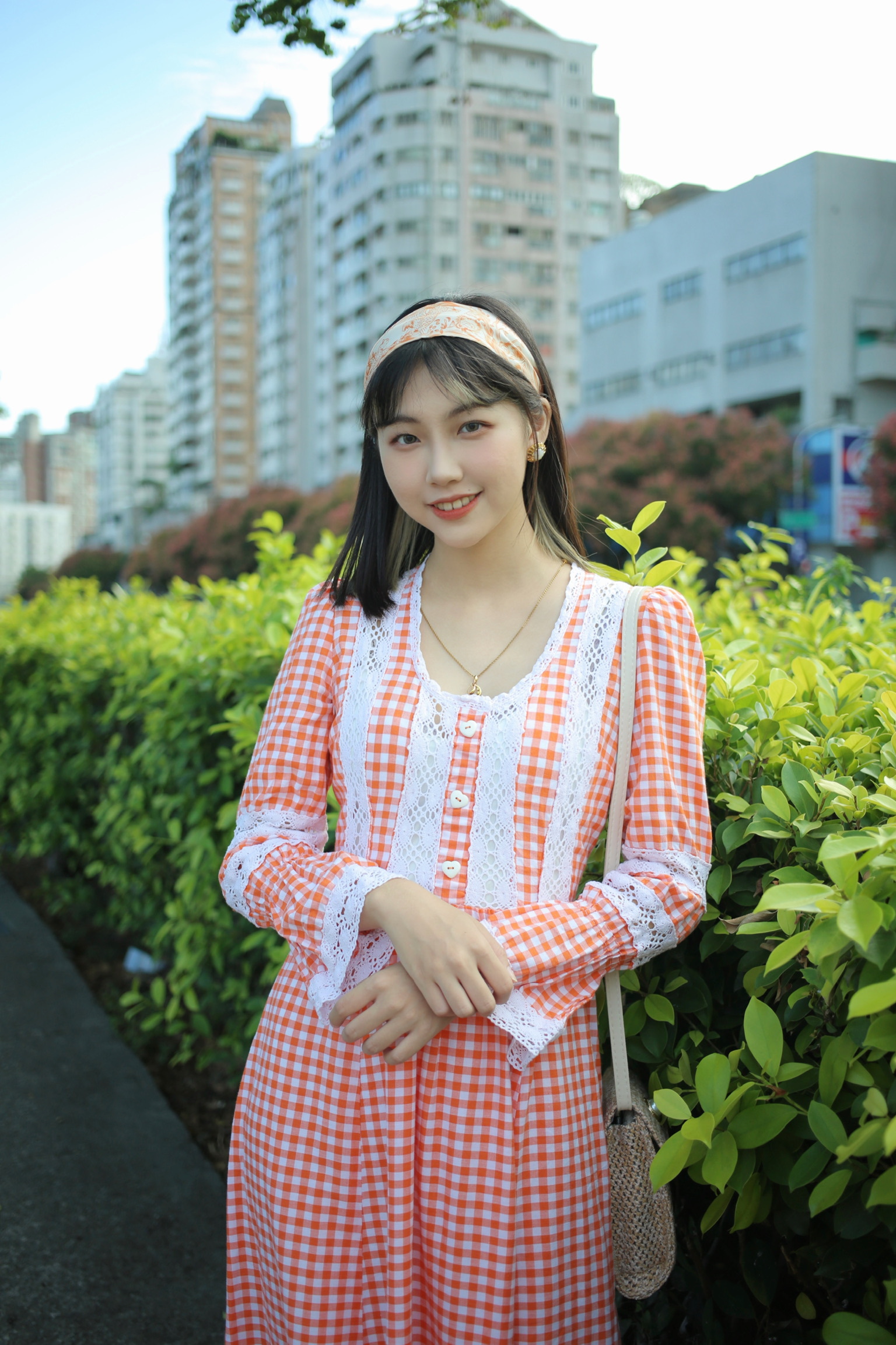 Vintage Dress / 古著橘白色格紋愛心釦洋裝