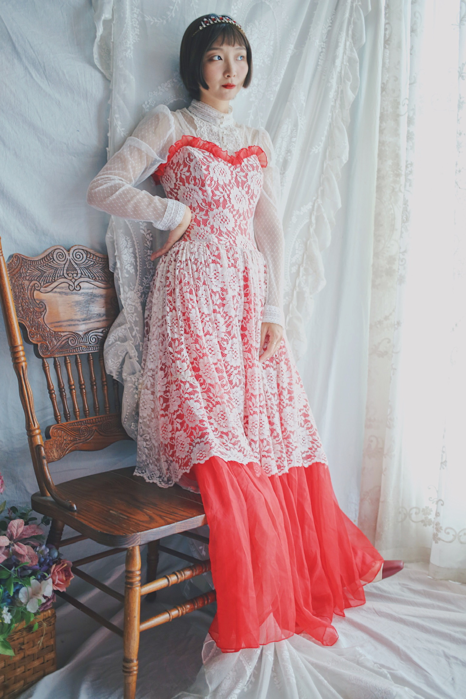 Vintage Dress / 古著拼接蕾絲胸前滾邊紅色雪紡禮服