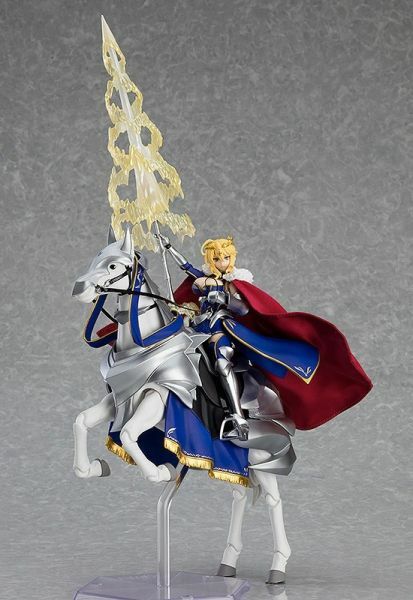 figma 代理版 568-DX FGO 阿爾托莉亞‧潘德拉剛 DX版