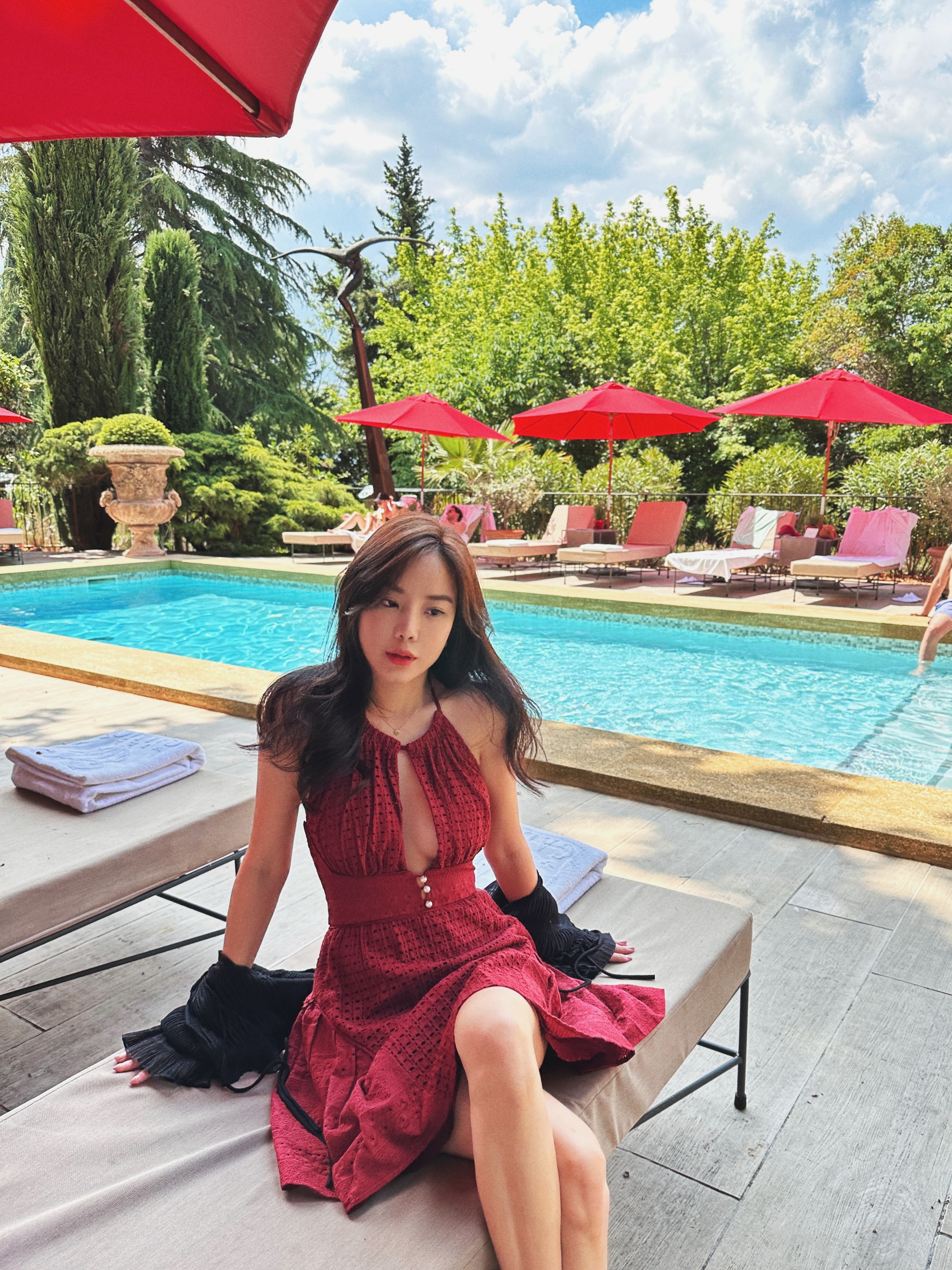 Lovely Day 美好的一天 露背綁帶傘狀短洋裝