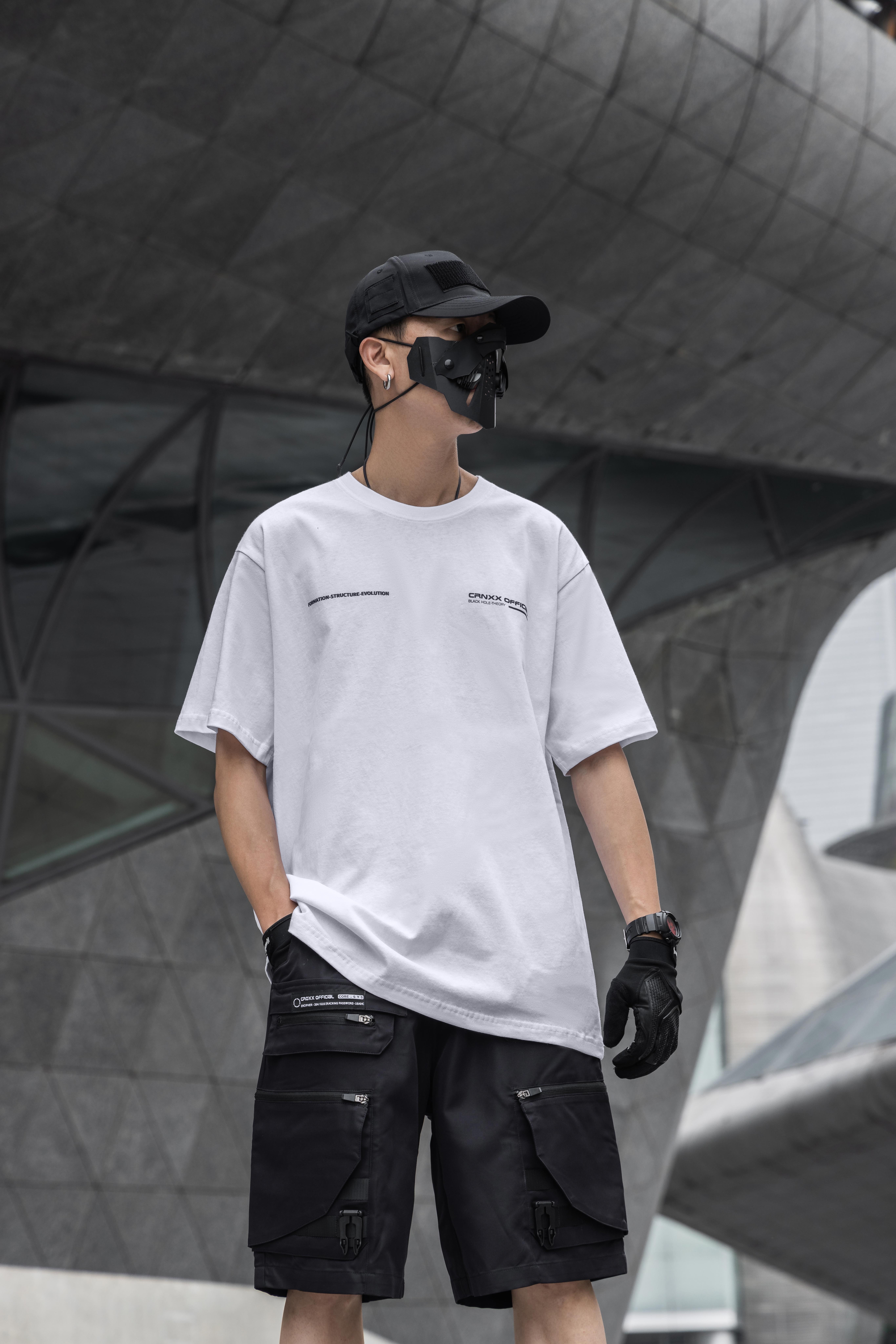 TCX28-23 立體方塊美學與黑洞主題短袖