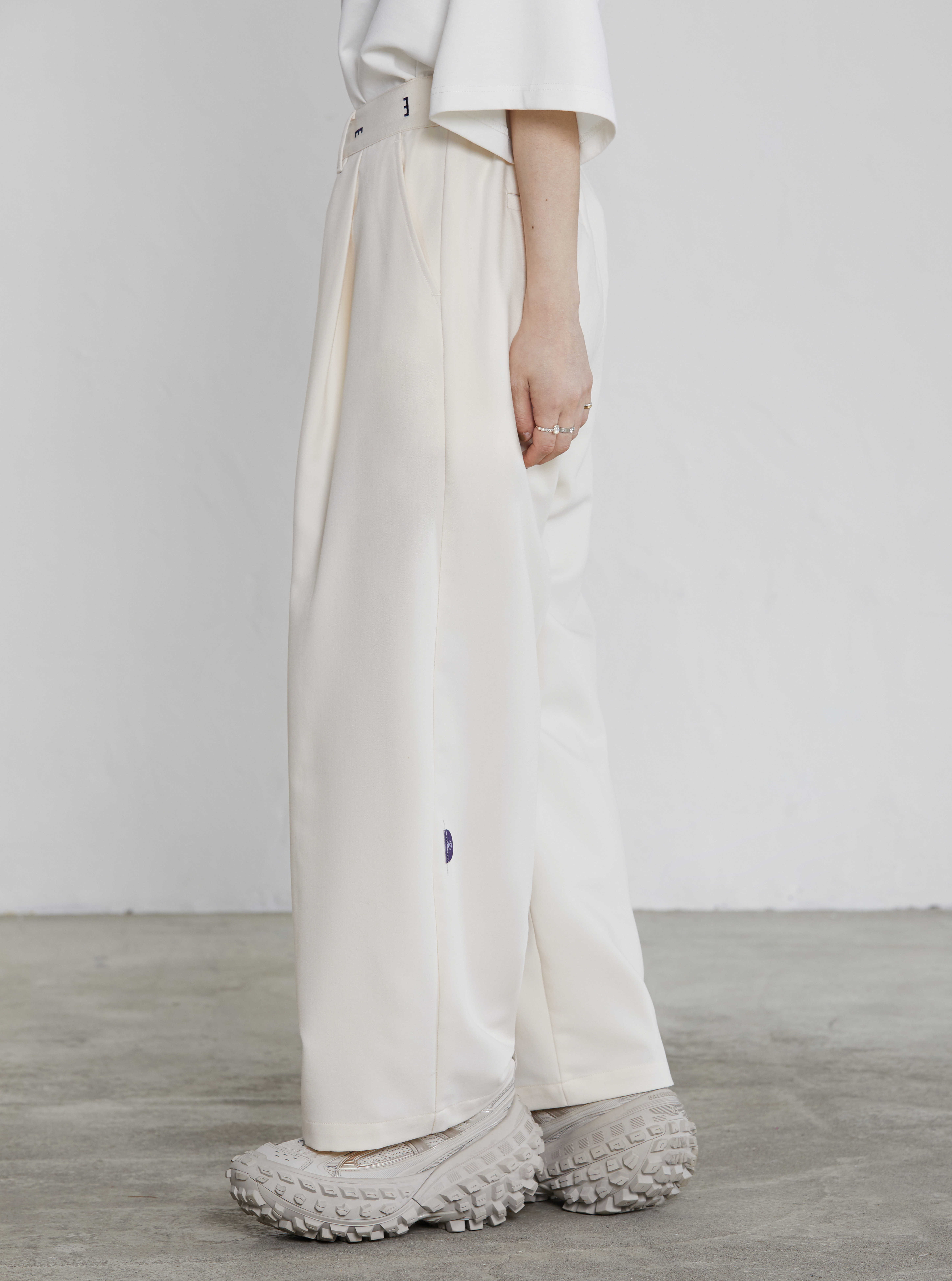 Cross-Over Waist Trousers | Beige