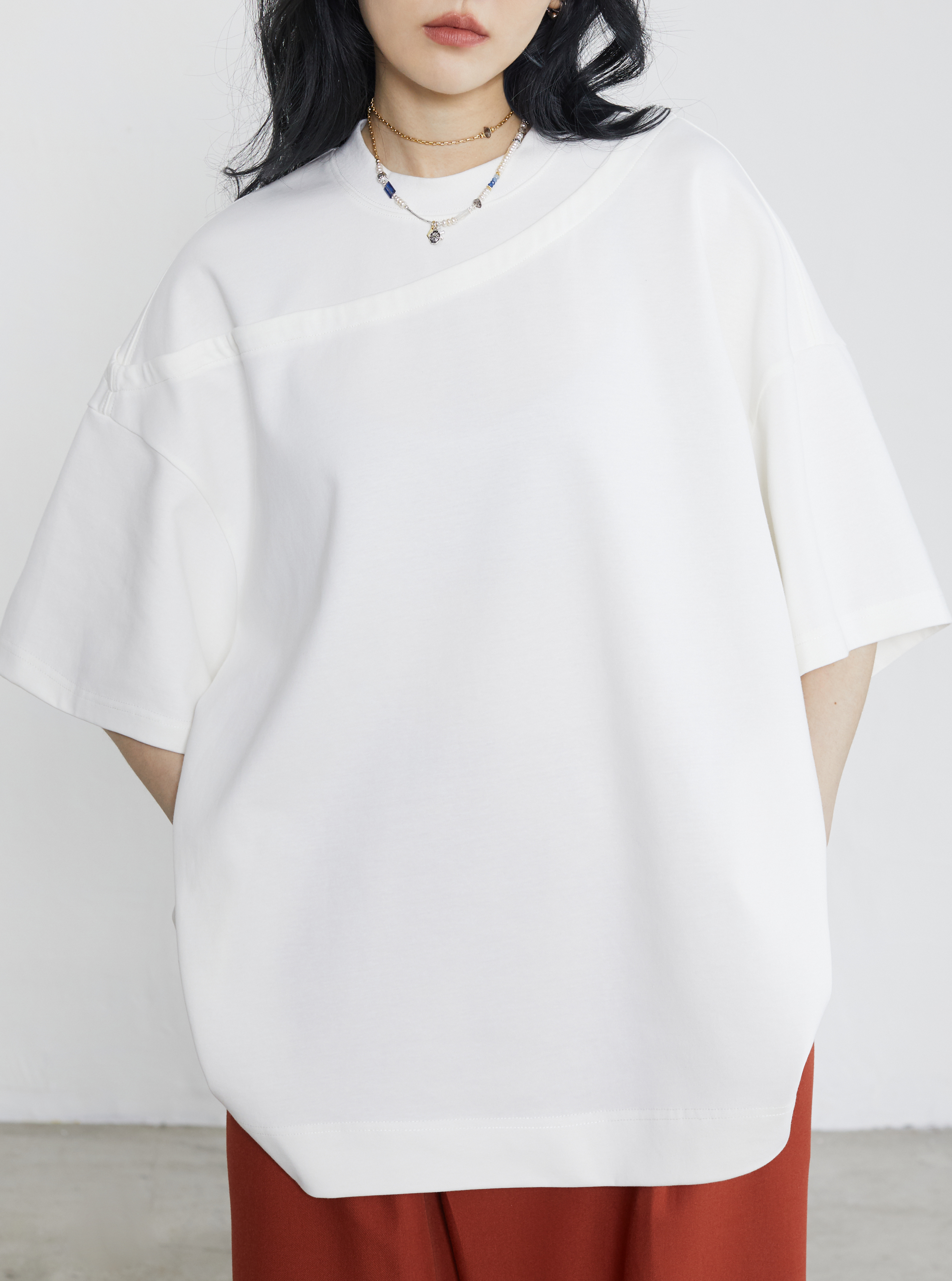 Cloak-Shaped Top | White
