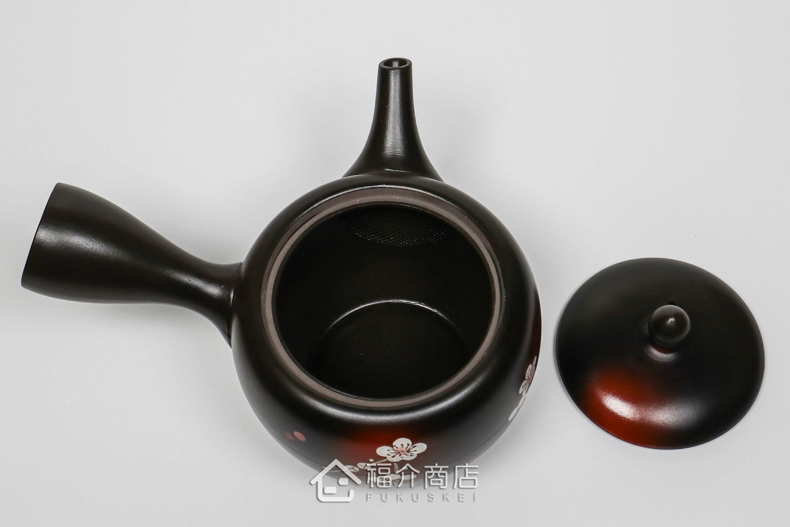 泡茶用的日本陶瓷茶壺