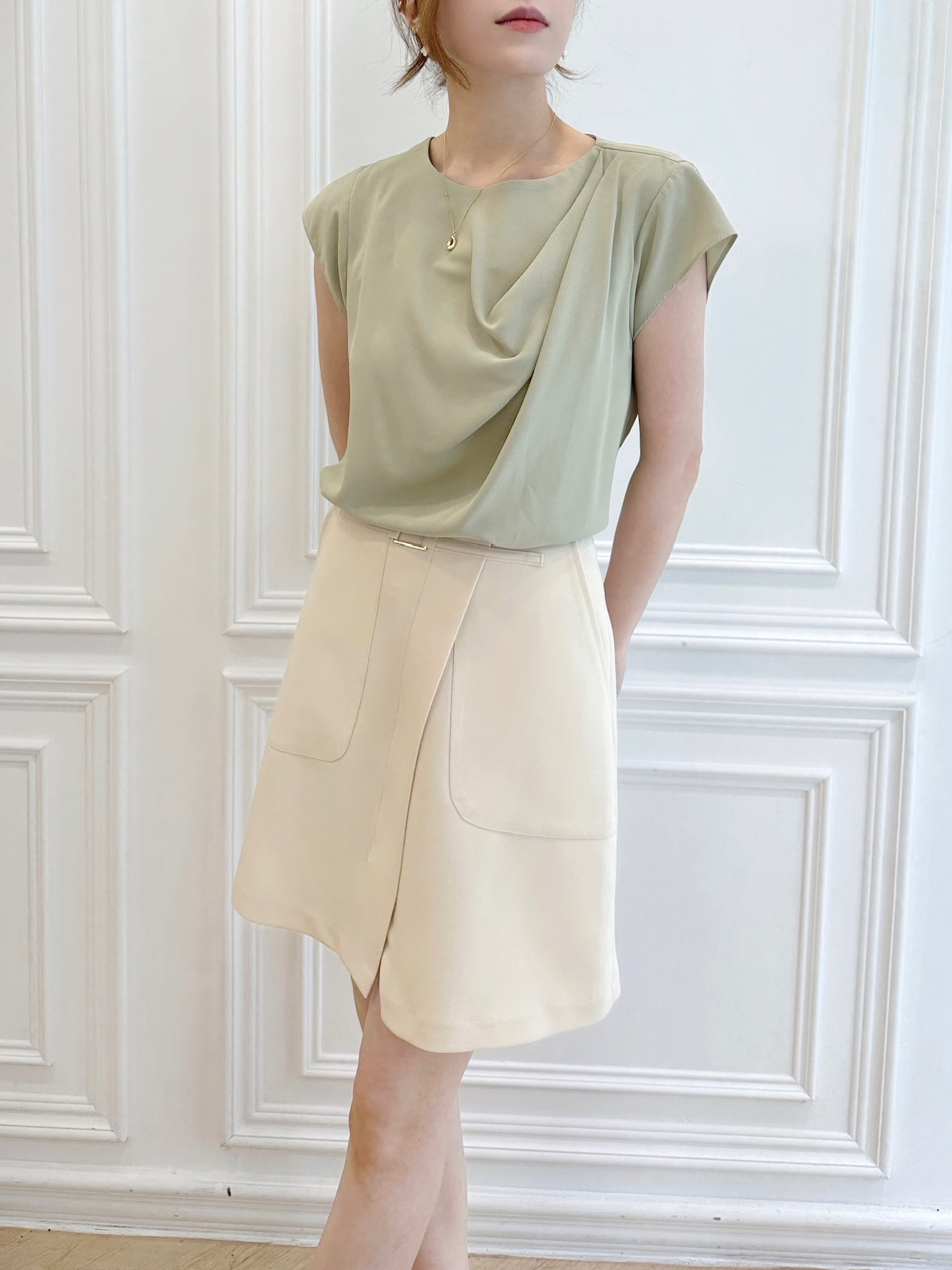 腰帶開衩口袋短裙