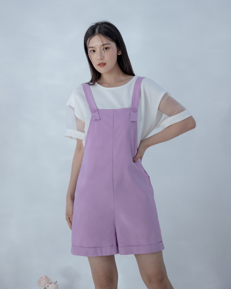 【官網限定】俏皮素面吊帶短褲