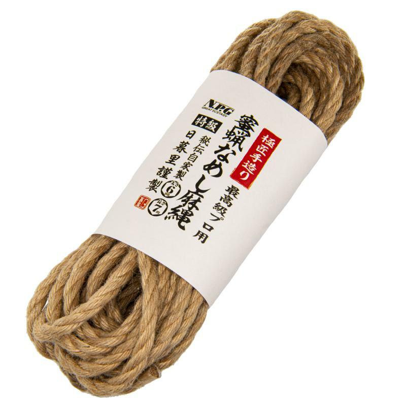 NPG 極匠手造蜜蝋麻縄 (粗6mm; 長7m)