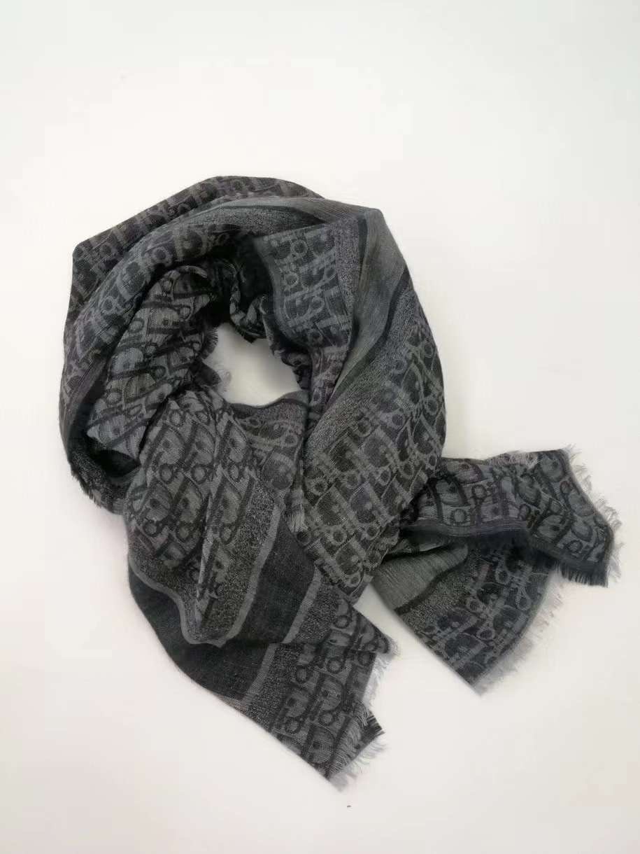 Dior 140*140 scarf