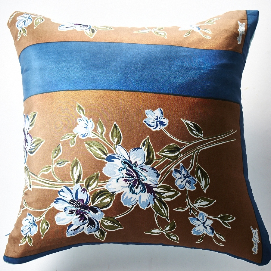 INLUXE CASA - 典雅棕印花抱枕 (45*45CM)