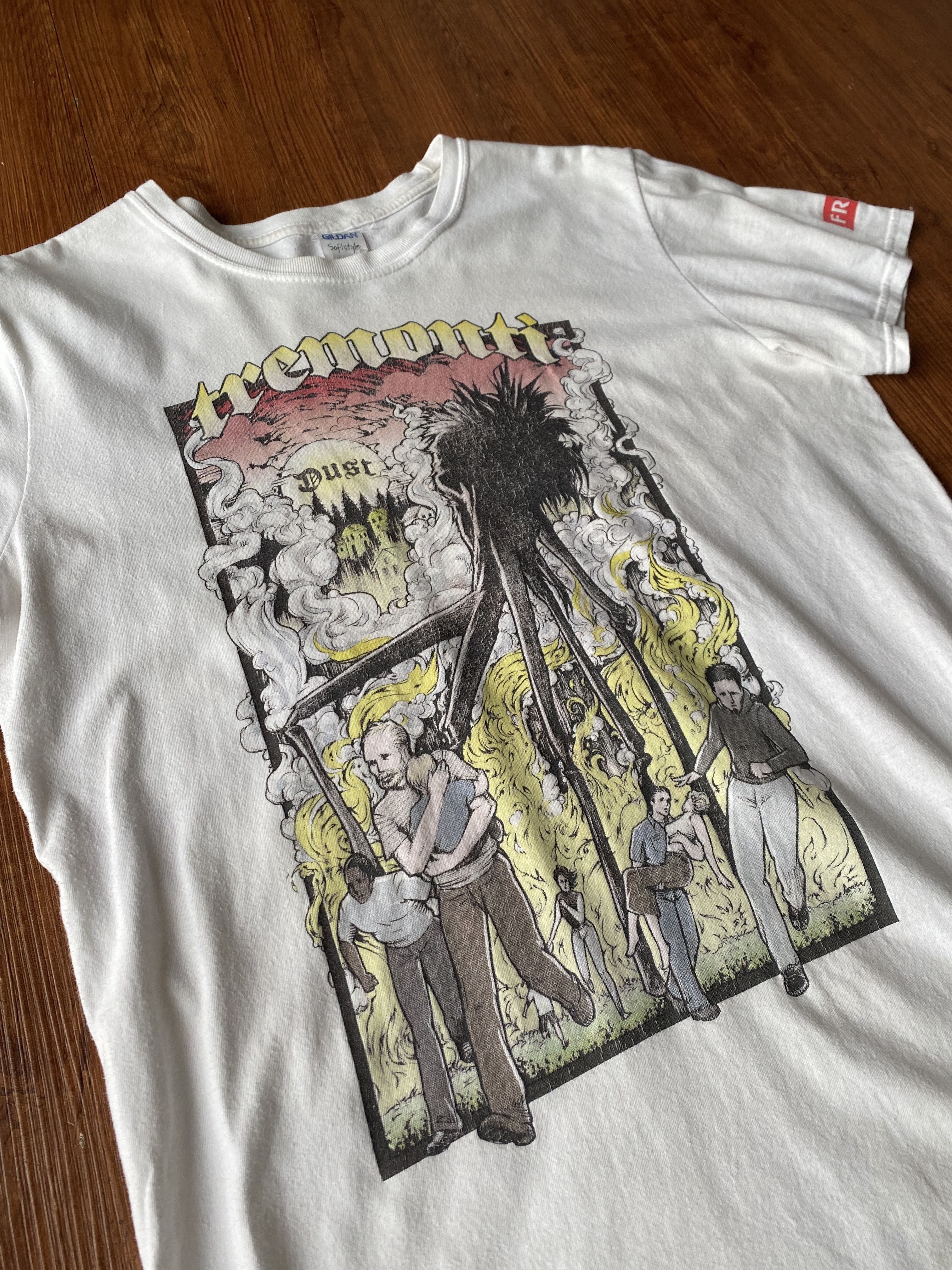 Vintage T-shirt / 古著末日逃亡圖騰短Ｔ