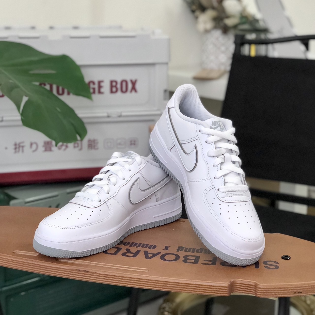 Nike Air Force 1 Low GS 白灰底 大童女鞋  DX5805-100