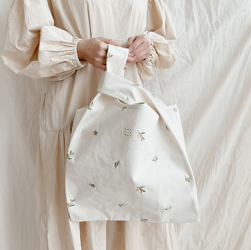 Dot to Dot 大容量帆布購物袋(附贈化妝包)