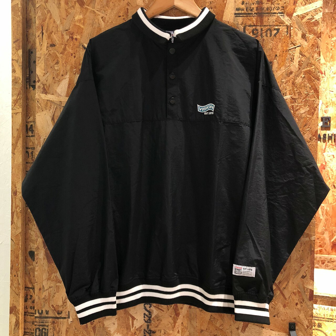 Vision Street Wear 鈕扣半式長袖風衣 2705003-103