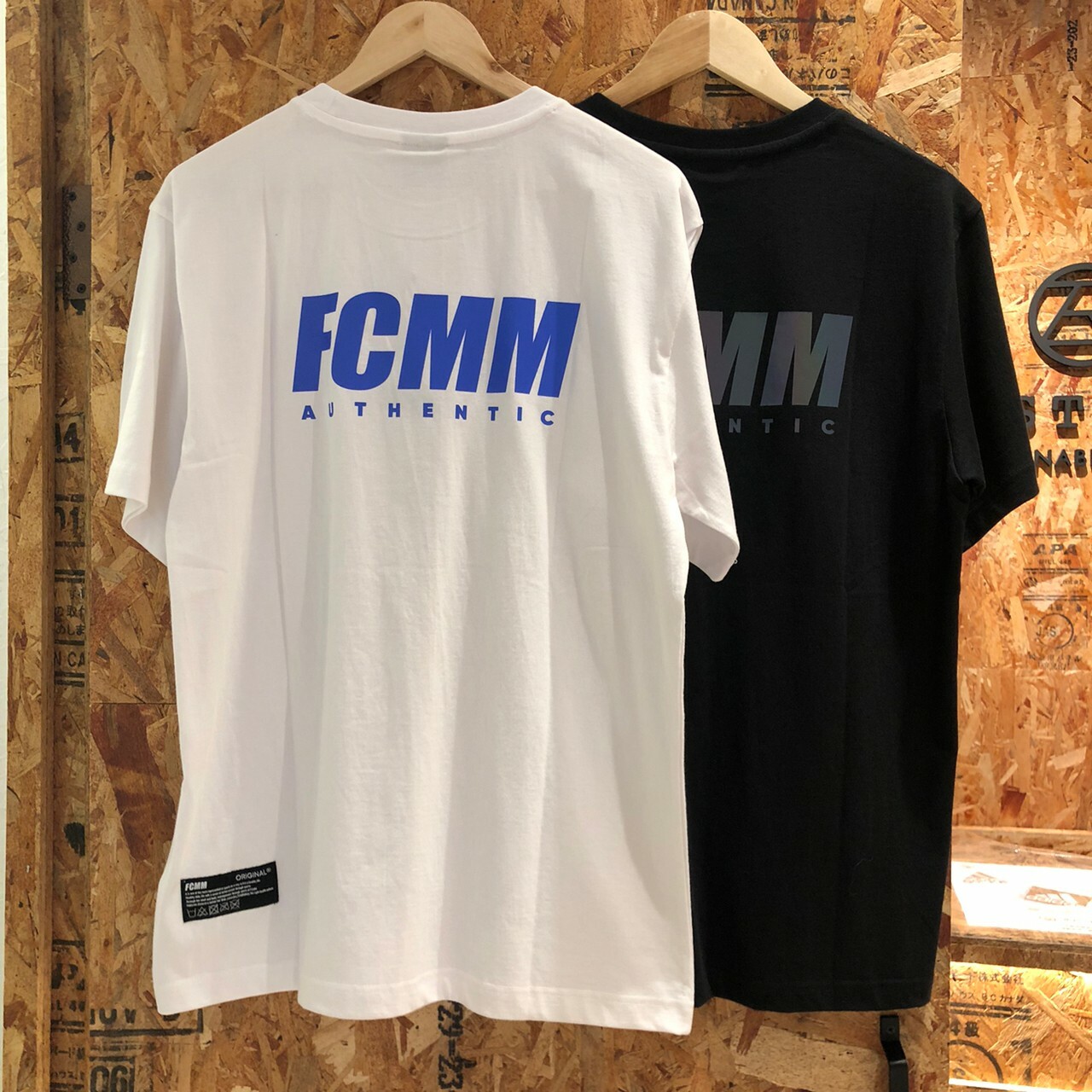 FCMM 炫光大Logo短袖Tee 3FA1TSL06-1