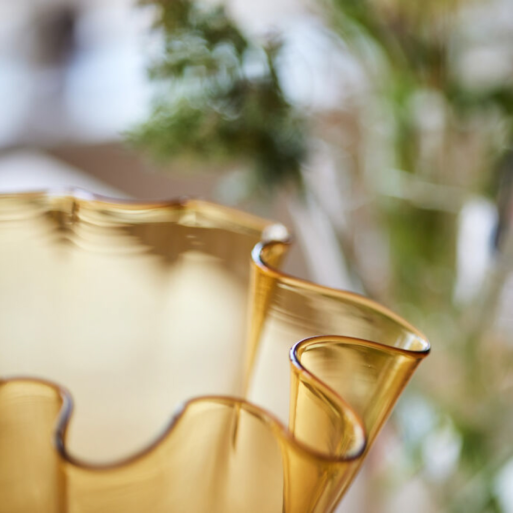 Sagaform-Viva 花瓶,琥珀色L號,花朵波浪設計是花器也是藝術品