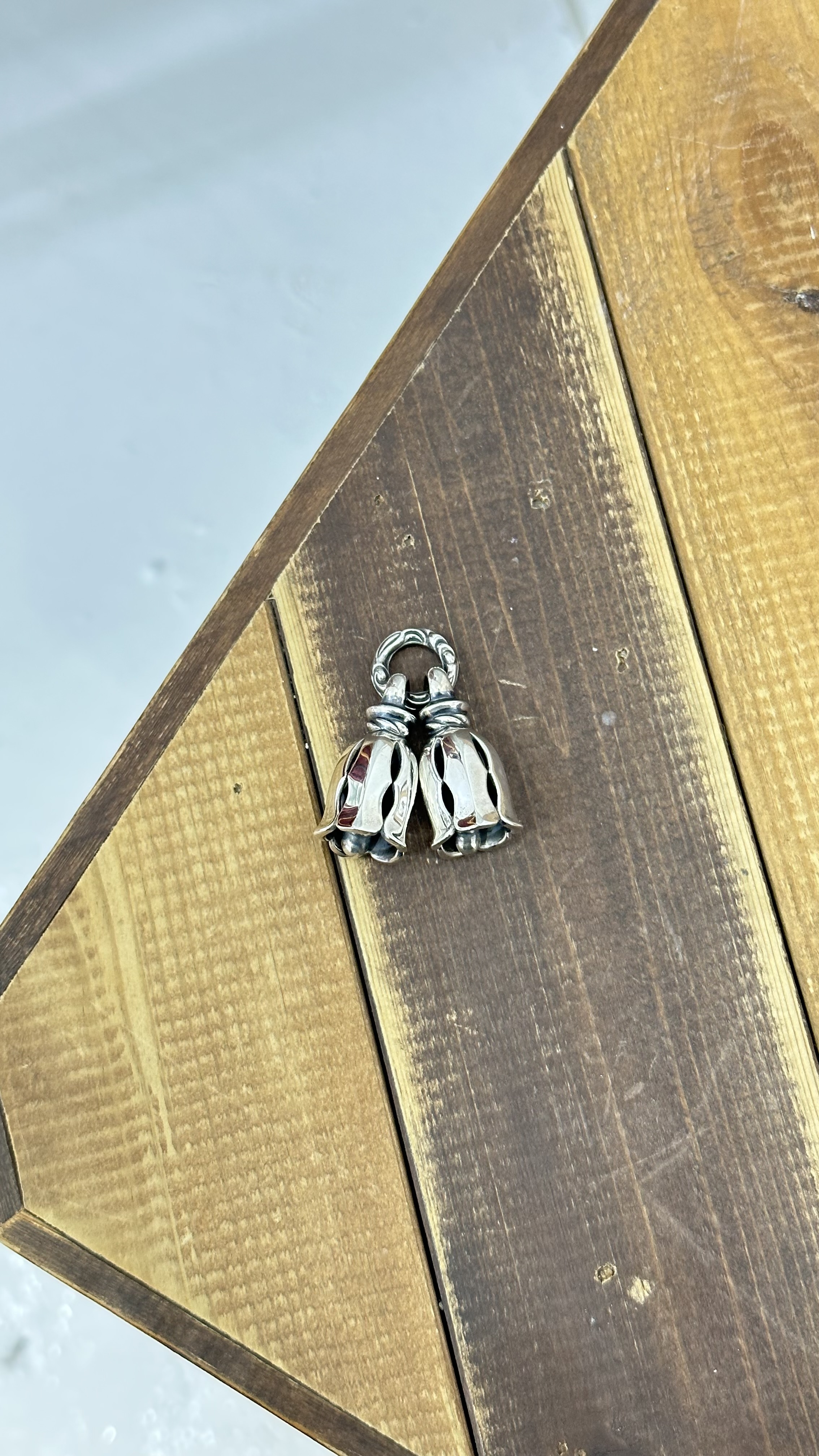 LONE ONES Two Silk Bell L