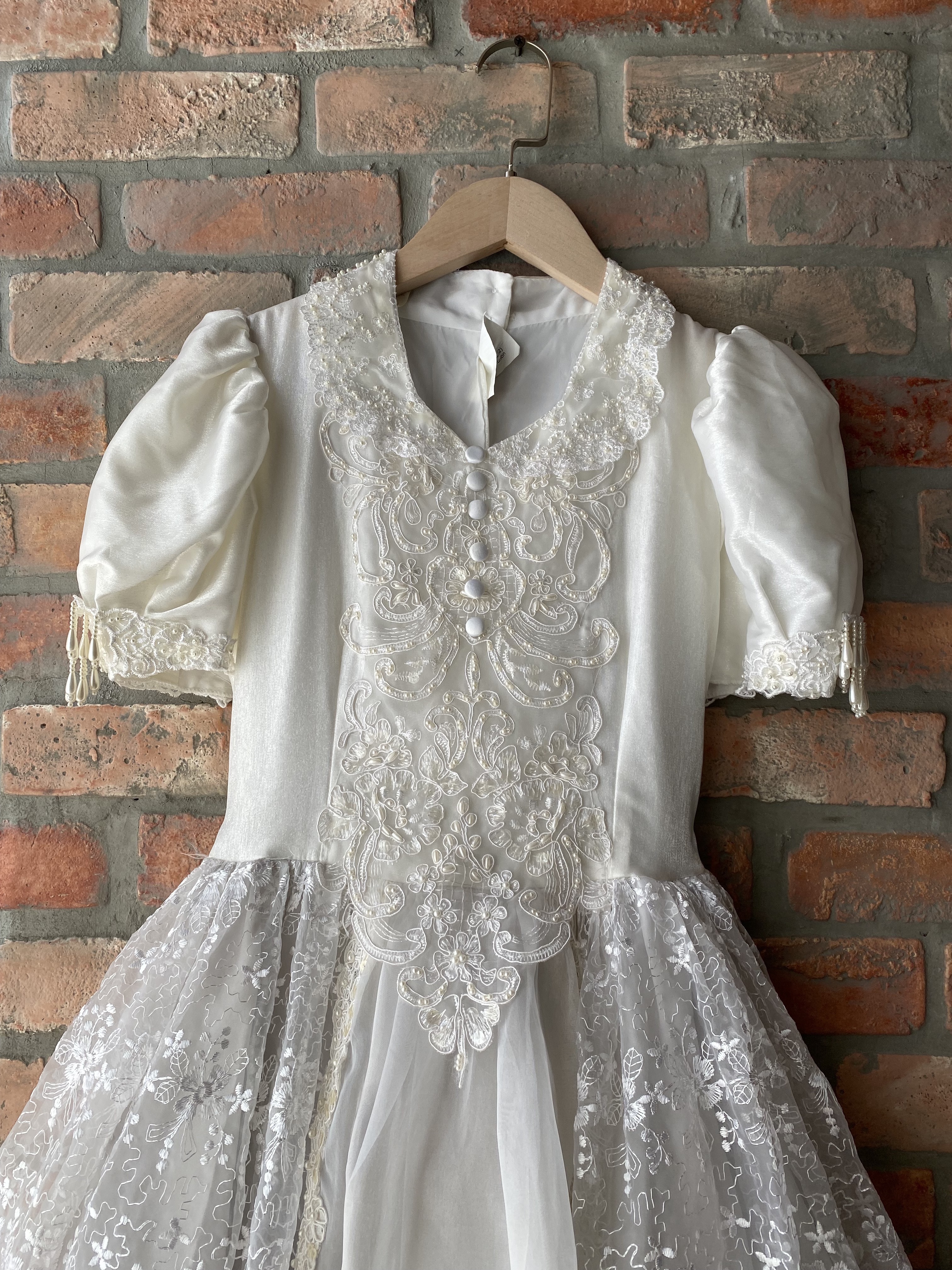 Vintage Dress / 古著公主袖珍珠刺繡花朵蓬裙禮服
