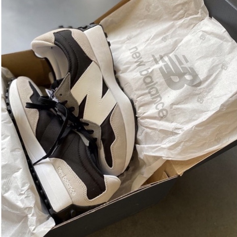New Balance 327 Oreo配色 黑白灰 黑色 白色 男女尺寸 復古鞋 MS327BD