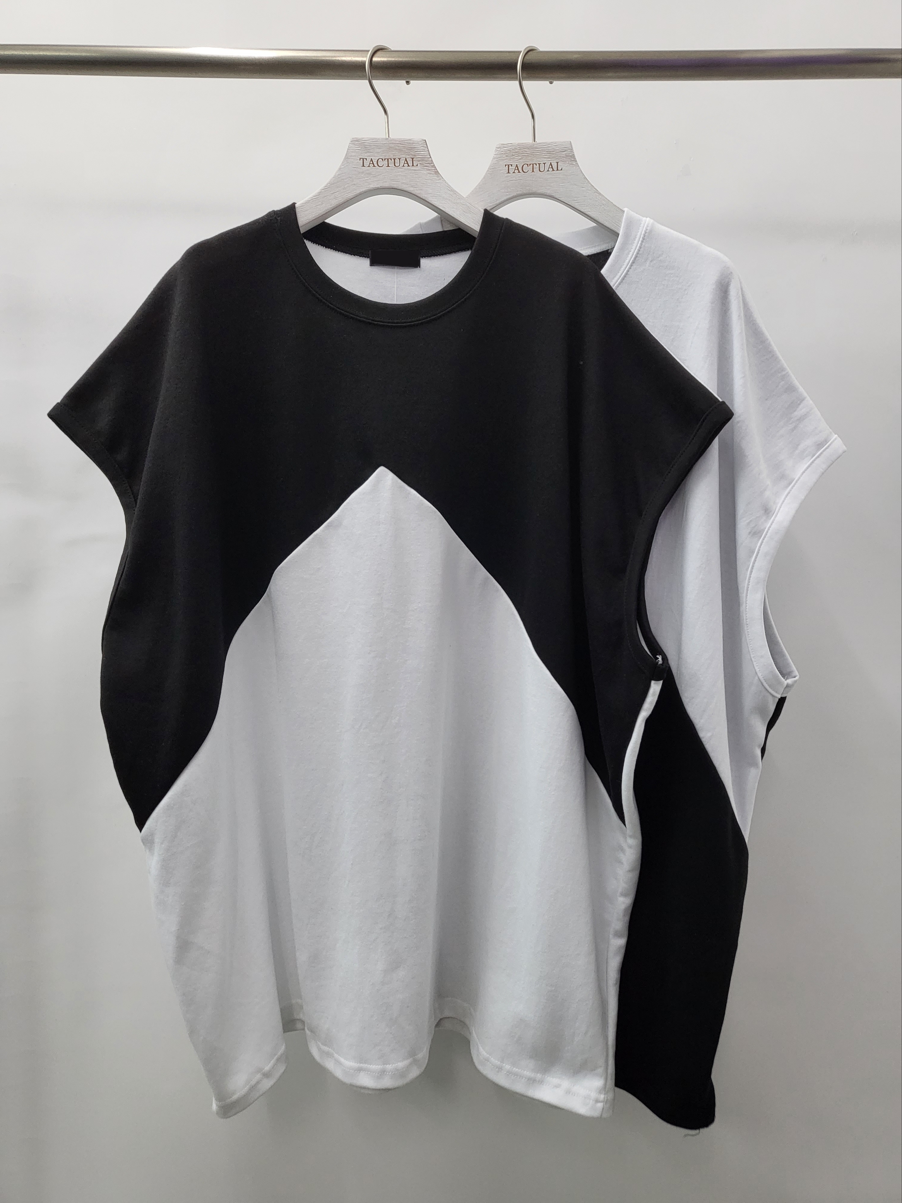 Oversize拼色背心 V909