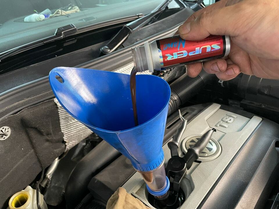 Volkswagen Tiguan 2.0L - Super Nano Motor Oil Package