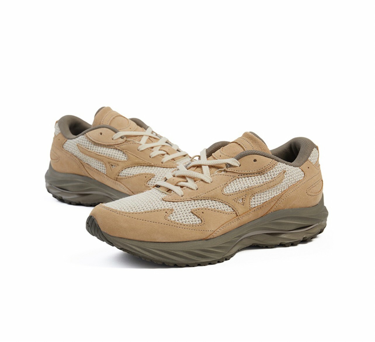 代購 beams x Mizuno Wave Rider 運動休閒鞋 戶外 跑步鞋 褐色 MAY-