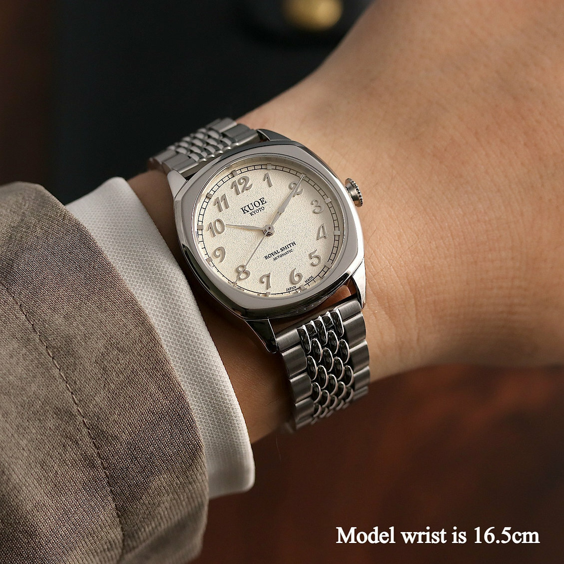 Royal Smith 90-008 - Gold Indexes Dial with Metal Bracelet